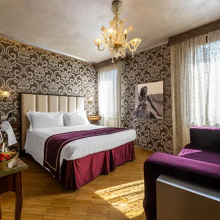 Casa Nicolo Priuli Hotell 3*