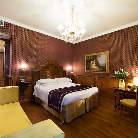 ホテル カサ ニコロ プリウリ