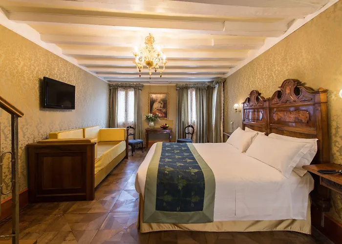 Casa Nicolò Priuli Hotel 3*